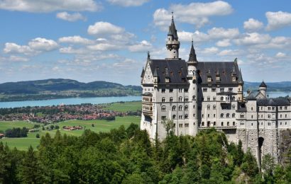 Neuschwanstein Castle1